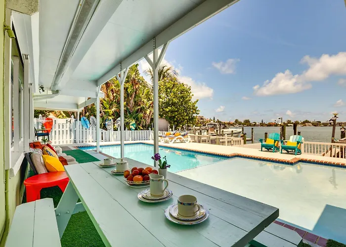 Waterfront Getaway W/ Pool & Dock - Walk To Beach! Holiday home Clearwater Beach