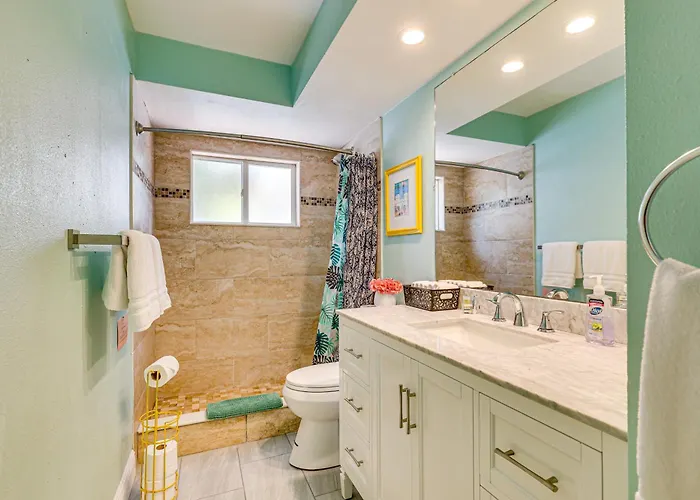 Waterfront Getaway W/ Pool & Dock - Walk To Beach! *